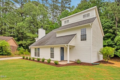 Authentic Mid-Century Modern gem on a private cul-de-sac in - photo 2