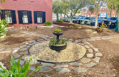 This is your opportunity to own land and establish a business in - photo 1