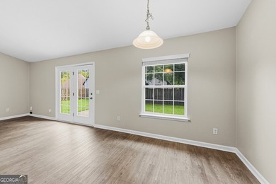 Welcome home to this sweet 3-bedroom, 2-bathroom home located in - photo 12