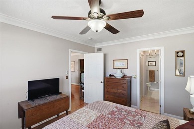 Charming 1 bed 1 1/2 bath 55+ co-op in Georgian Court Apts North - photo 13