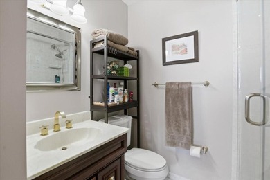 Charming 1 bed 1 1/2 bath 55+ co-op in Georgian Court Apts North - photo 15