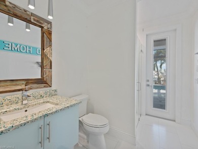 Luxuriate in a perfect piece of paradise! This spectacular - photo 18