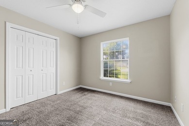 Welcome home to this sweet 3-bedroom, 2-bathroom home located in - photo 23