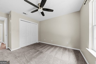 Welcome home to this sweet 3-bedroom, 2-bathroom home located in - photo 26