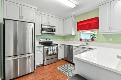 Rare opportunity to own a versatile multi-generational or - photo 39
