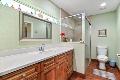 Rare opportunity to own a versatile multi-generational or - photo 45