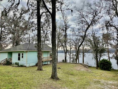 Lake Octahatechee Home For Sale in Jennings Florida
