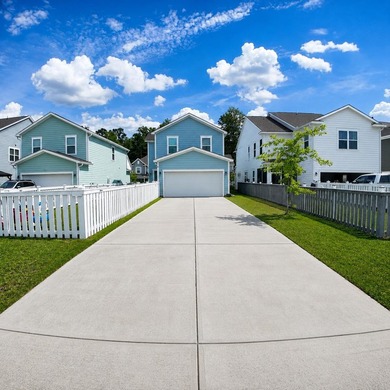 Welcome to 110 Loon Drive in the highly sought-after community - photo 26