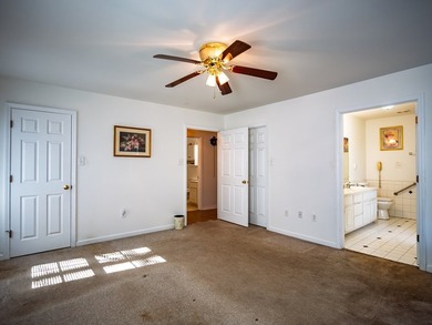 Beautiful 3BR/2BA Home on 1.3 Acres! This well-maintained home - photo 35