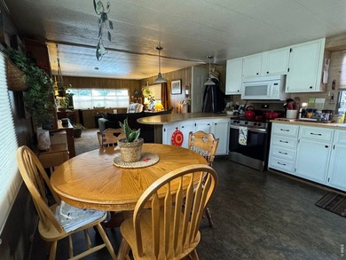 Lovely and affordable 2-bedroom, 1-bath home located in the - photo 15