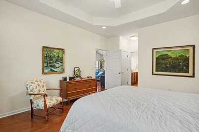 Welcome to this delightful three-bedroom, two-bathroom end unit - photo 16