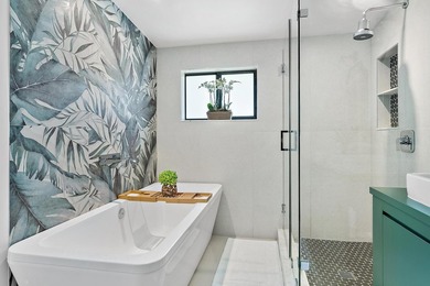 Beautifully renovated 3BR/2BA South End home on a desirable - photo 16
