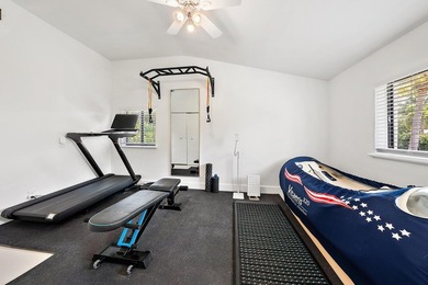 Beautifully renovated 3BR/2BA South End home on a desirable - photo 19