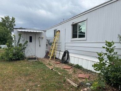 Lovely and affordable 2-bedroom, 1-bath home located in the - photo 24