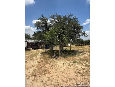 (private lake, pond, creek) Commercial For Sale in Natalia Texas