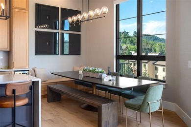 This ski-in/ski-out, contemporary mountainside residence - photo 9
