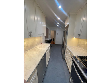 Welcome home to this beautifully maintained and renovated - photo 12