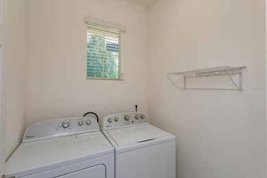 ASSUMABLE SOLAR -- own this home AND its low energy bill. This - photo 22