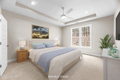Welcome to The Oxford floor plan, offering approximately 1,638 - photo 3