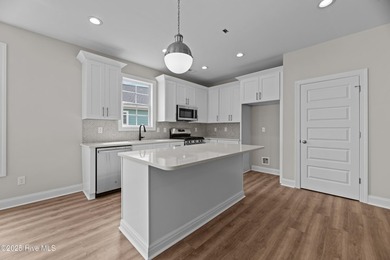 Welcome to The Oxford floor plan, offering approximately 1,638 - photo 6