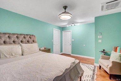 Move in condition Beautifully updated Energy Efficient home! - photo 11