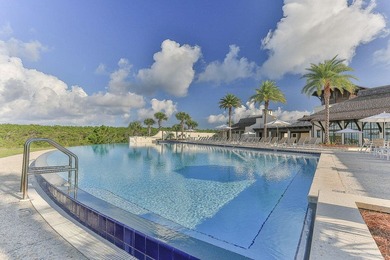 This beautifully designed single-level home features 3 bedrooms - photo 15