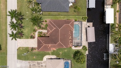 Welcome to 2021 SE 17th Place, a spectacular Gulf-access - photo 35