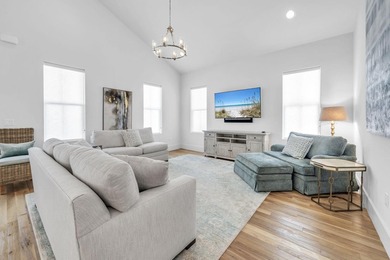 This beautifully designed single-level home features 3 bedrooms - photo 46