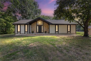 Lake Home For Sale in Lees Summit, Missouri