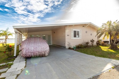 Lake Home For Sale in Winter Haven, Florida