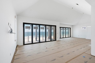 Set along the sugar-white shoreline of Panama City Beach, 5935