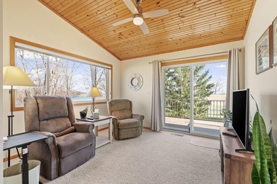 Convenient one level living Buffalo end unit townhouse in quiet - photo 23