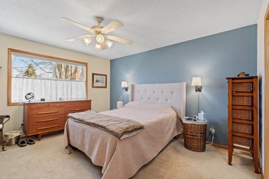 Convenient one level living Buffalo end unit townhouse in quiet - photo 34