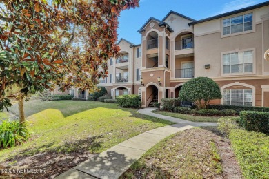 Lake Condo For Sale in Jacksonville, Florida