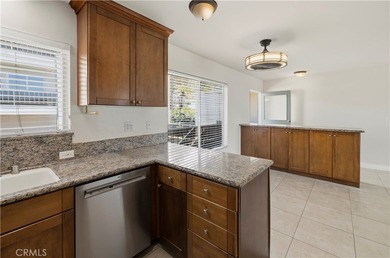 RECENTLY REFRESHED! ALL NEW INTERIOR PAINT (WALLS, DOORS & - photo 9