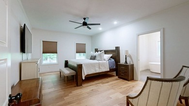 Beautiful Home located in an amazing neighborhood situated on a - photo 11