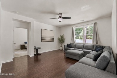 Welcome to this beautifully maintained, move-in-ready 4-bedroom - photo 17