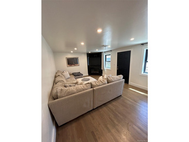 Welcome to this stunning completely detached, gut-renovated - photo 18
