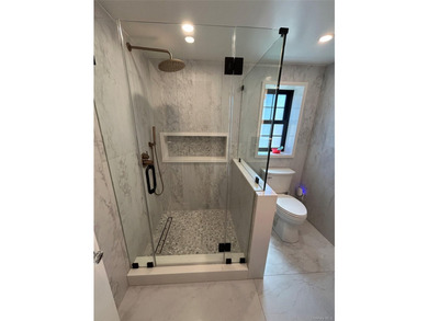 Welcome to this stunning completely detached, gut-renovated - photo 24