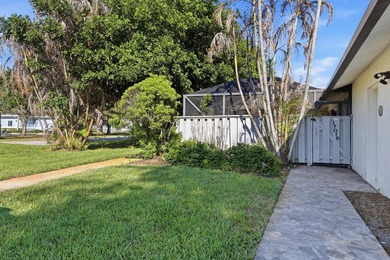 You'll love this beautifully updated corner unit, 2Bedroom - photo 27
