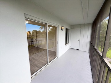 Virtually Staged. Excellent investment opportunity or primary - photo 2