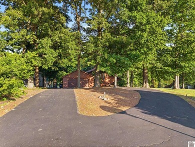 Enjoy lake life at its finest with this beautiful 4-bedroom - photo 36