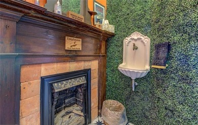 Welcome to the Historic Reese Hall Estate, operating as the - photo 37