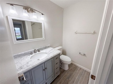 Virtually Staged. Excellent investment opportunity or primary - photo 9