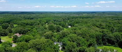 Beautiful Home located in an amazing neighborhood situated on a - photo 39