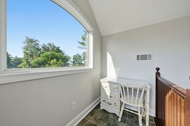 Stunning house on Lake Sinclair! This move in ready property has - photo 44