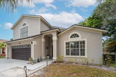 Renovated Multigenerational Pool Home with No Rear Neighbors and - photo 5