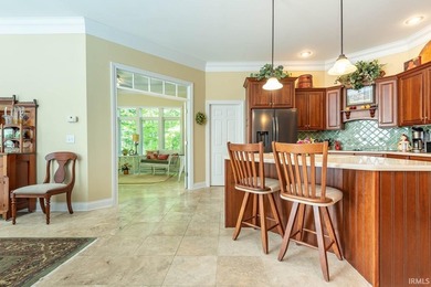 Enjoy this private lane that invites you to this beautiful 24 - photo 11
