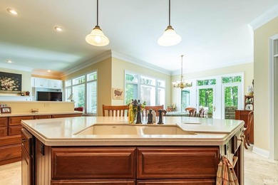 Enjoy this private lane that invites you to this beautiful 24 - photo 12