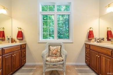 Enjoy this private lane that invites you to this beautiful 24 - photo 22
